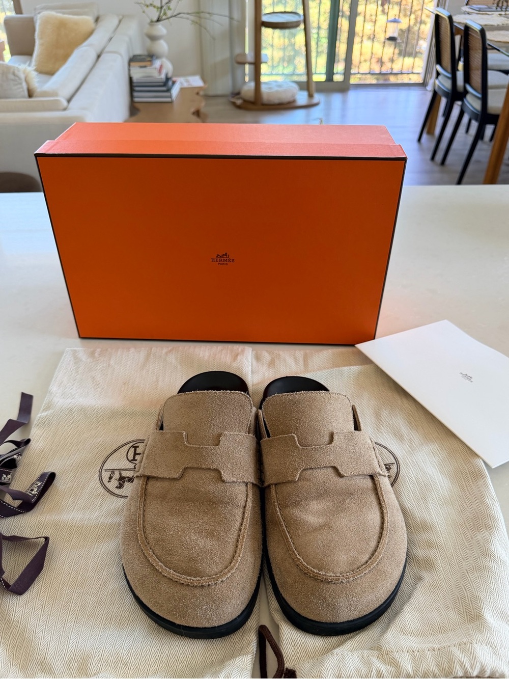 Hermes Go mules